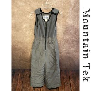Mountain Tek~grey snowsuit~Boys 5/M~EUC